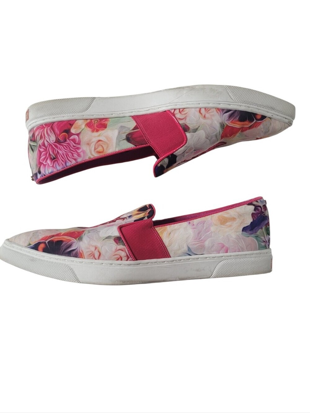 Ted Baker London "Thfia" Floral Swirl Pointed-Toe Sneakers Size 9